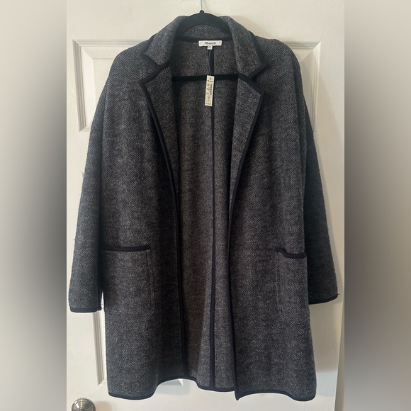 Madewell Jackets & Blazers - NWT MADEWELL Herringbone Courton Sweater OVERSIZED Coat Grey Size XXS.